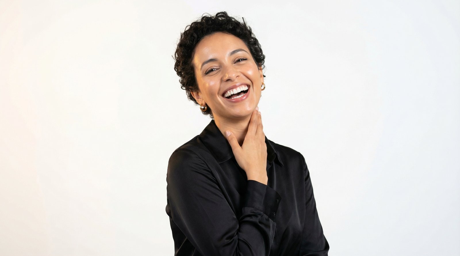 Patiente souriante au cabinet dentaire Sidi othman ( dr Boukid aymen ), Casablanca